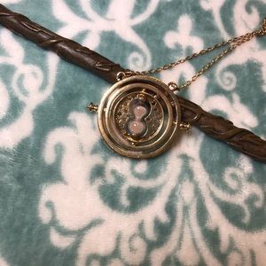 ⚡️Harry Potter-Inspired Time Turner Necklace⚡️